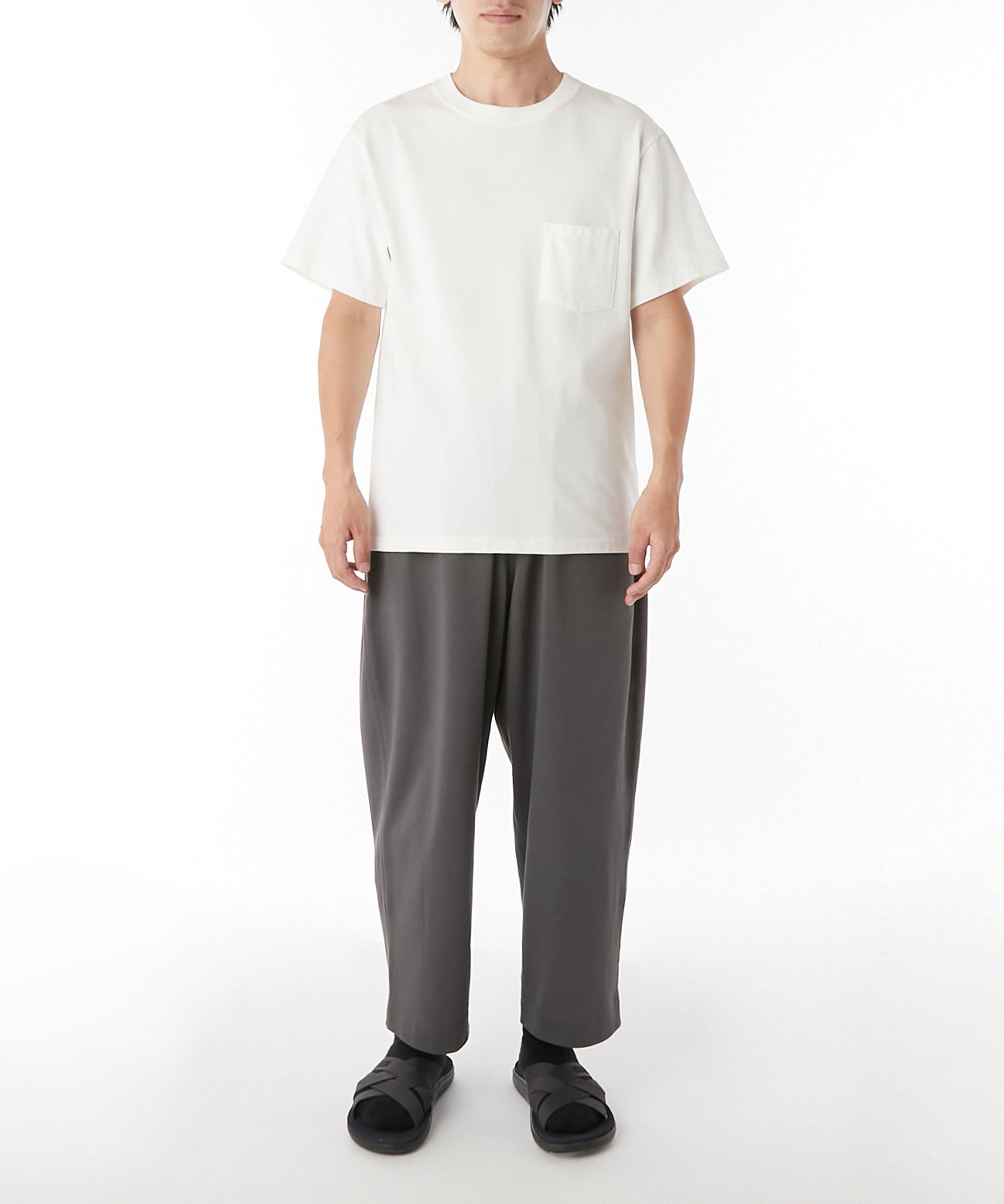 CREW NECK T-SHIRT