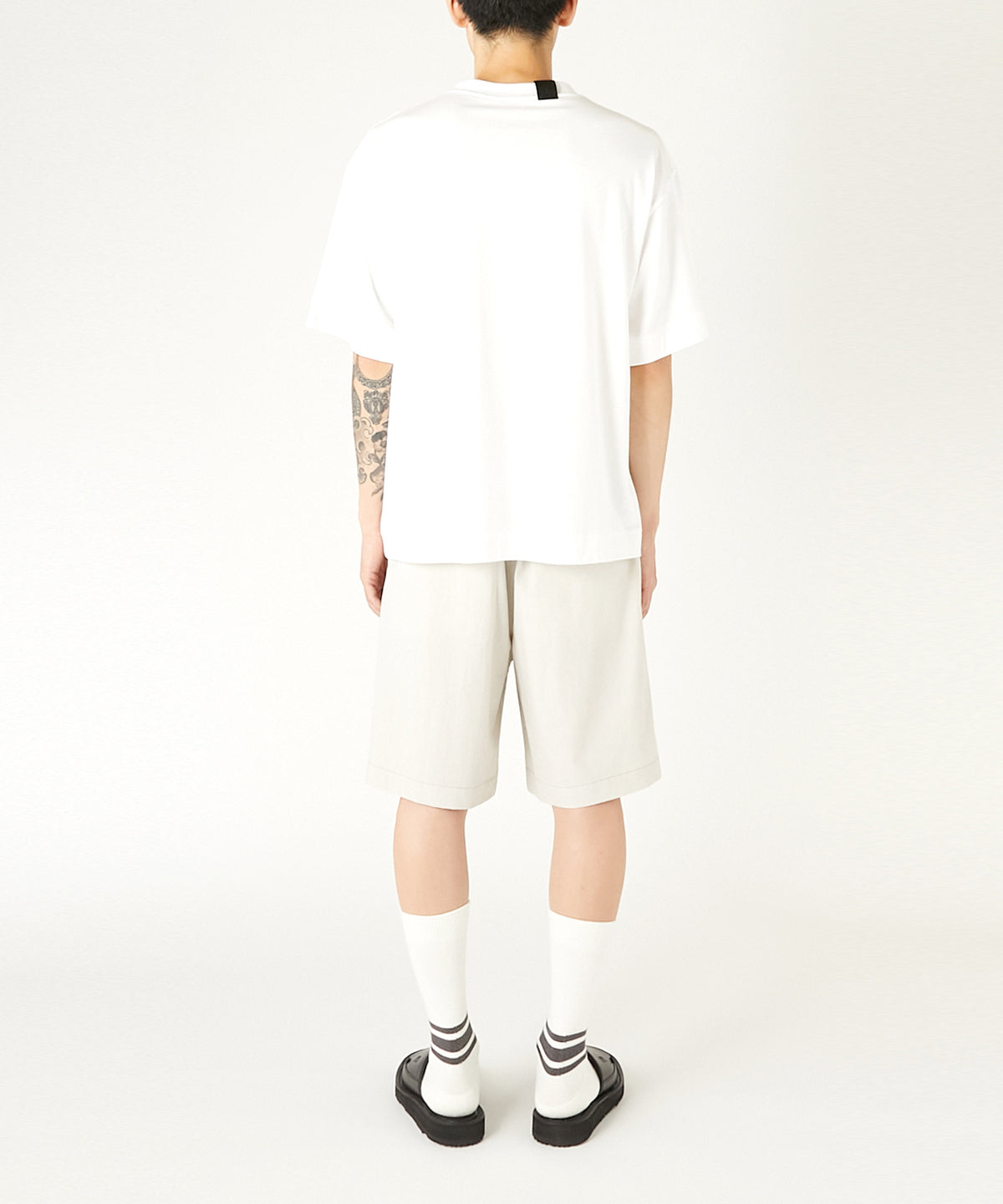 CREW NECK T-SHIRT