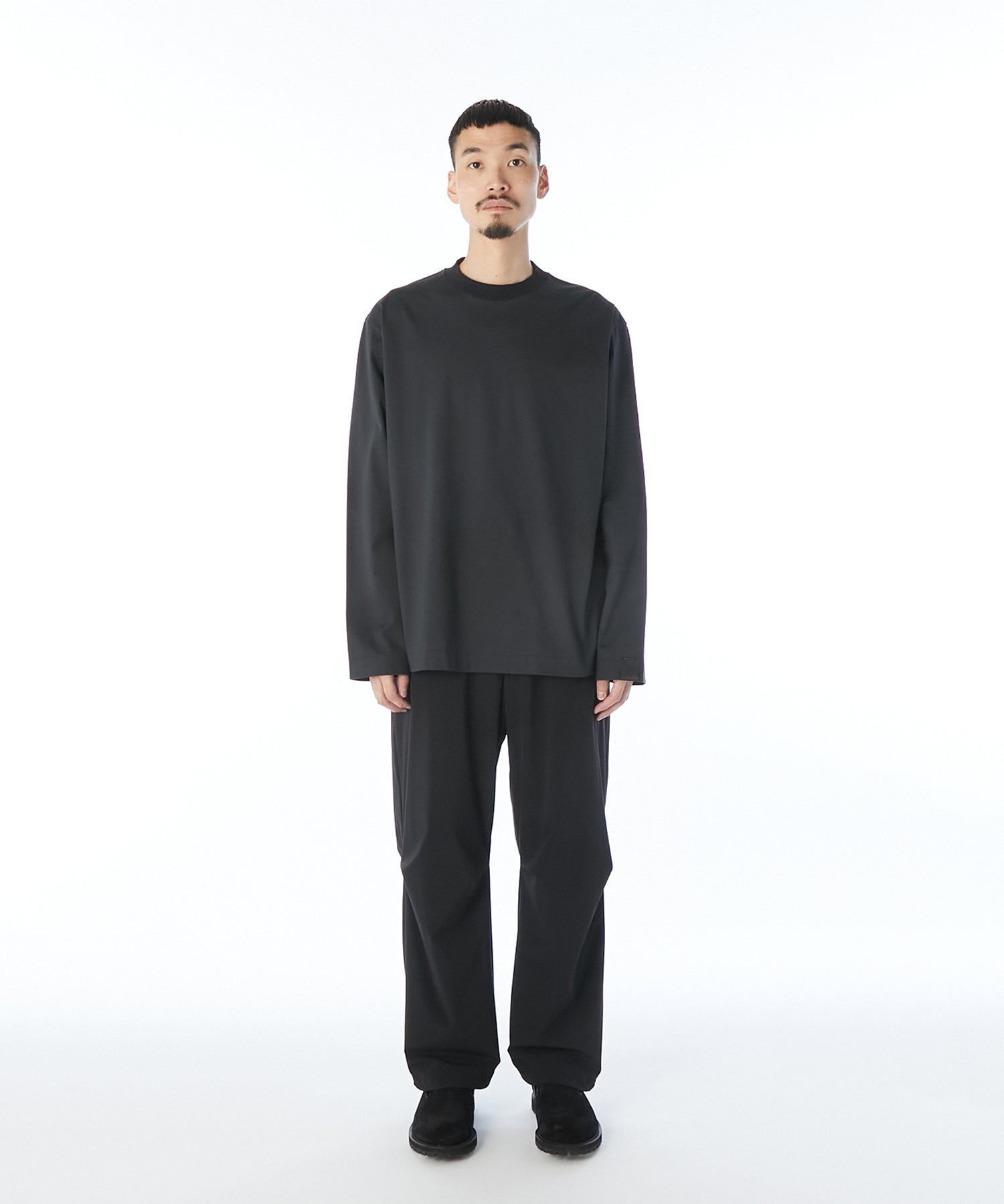 LONGSLEEVE T-SHIRT