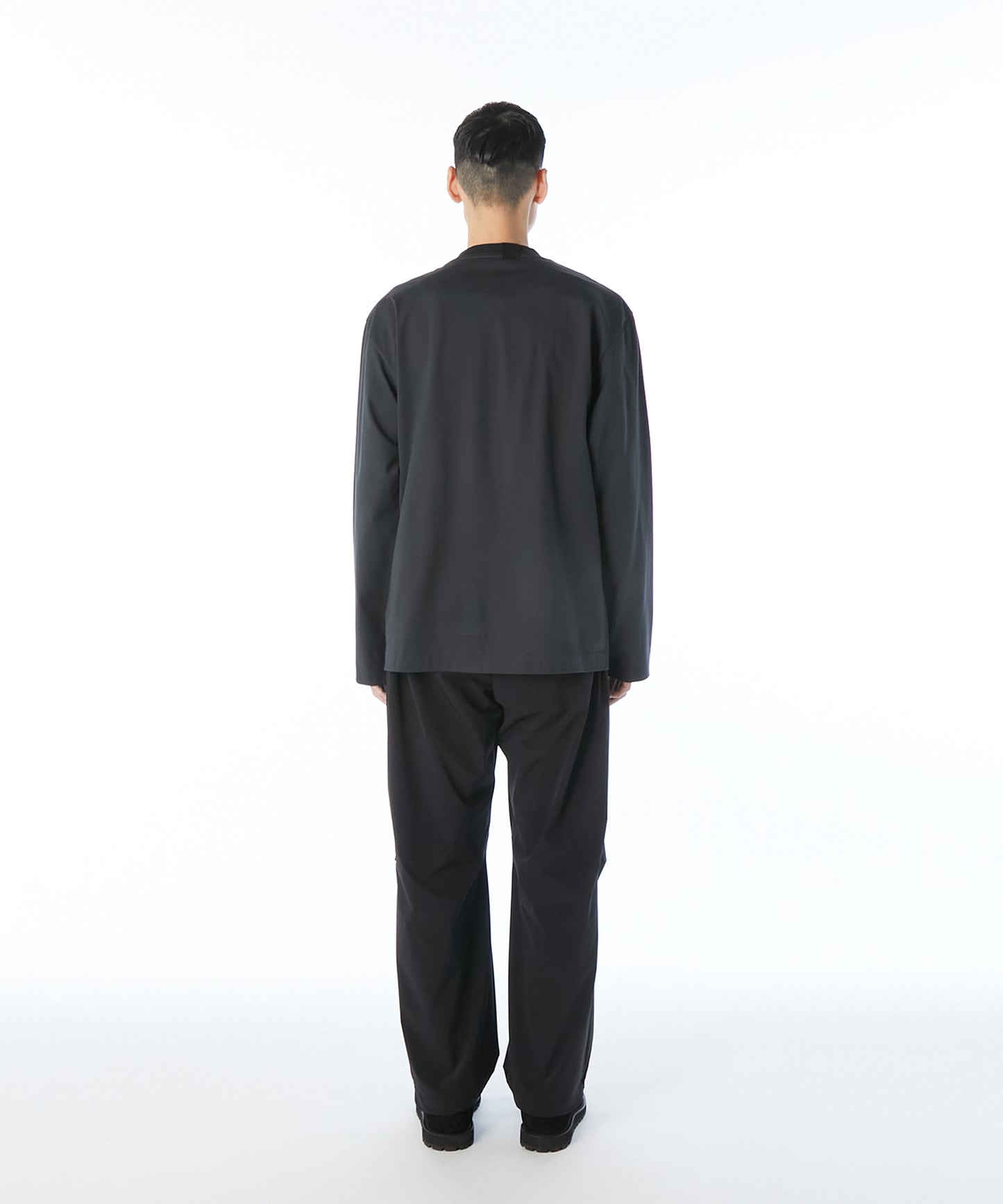 LONGSLEEVE T-SHIRT
