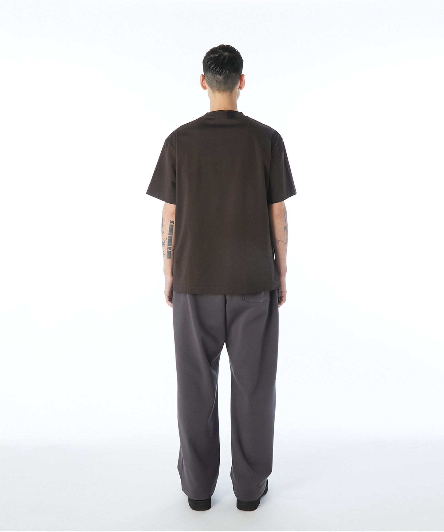 CREW NECK T-SHIRT