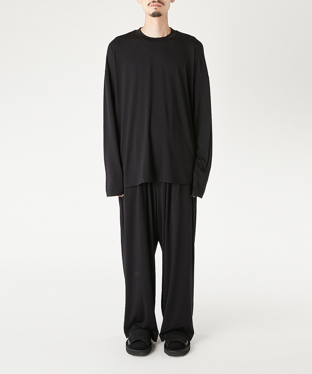 LONG SLEEVE T-SHIRT