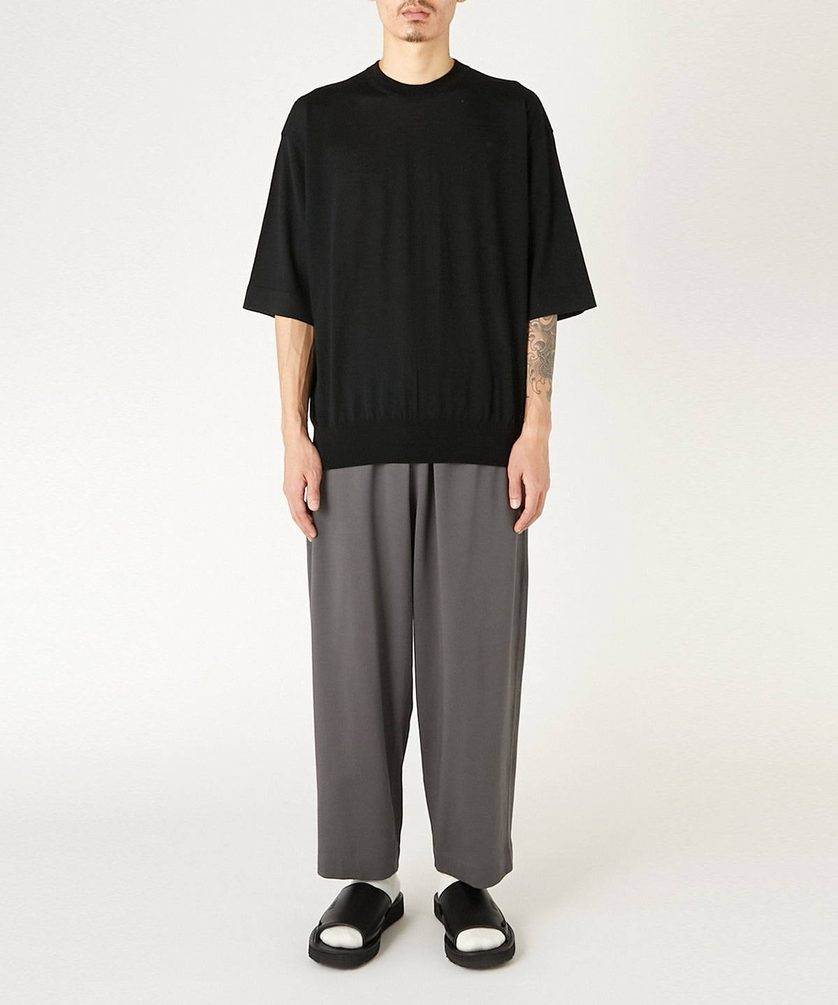 HALF SLEEVE KNIT