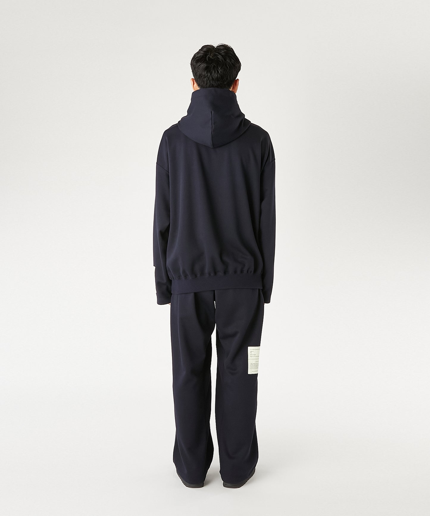 DRAWSTRING HOODED SWEATSHIRT