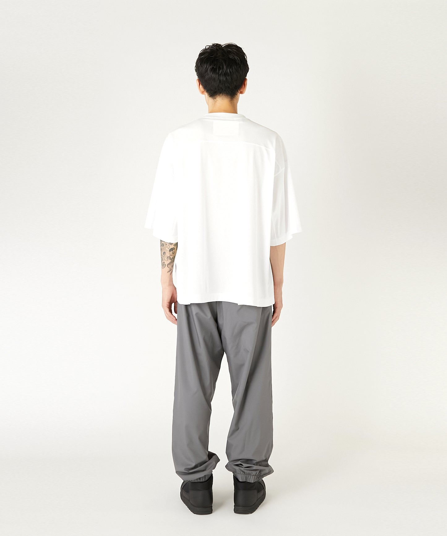 PANELED T-SHIRT