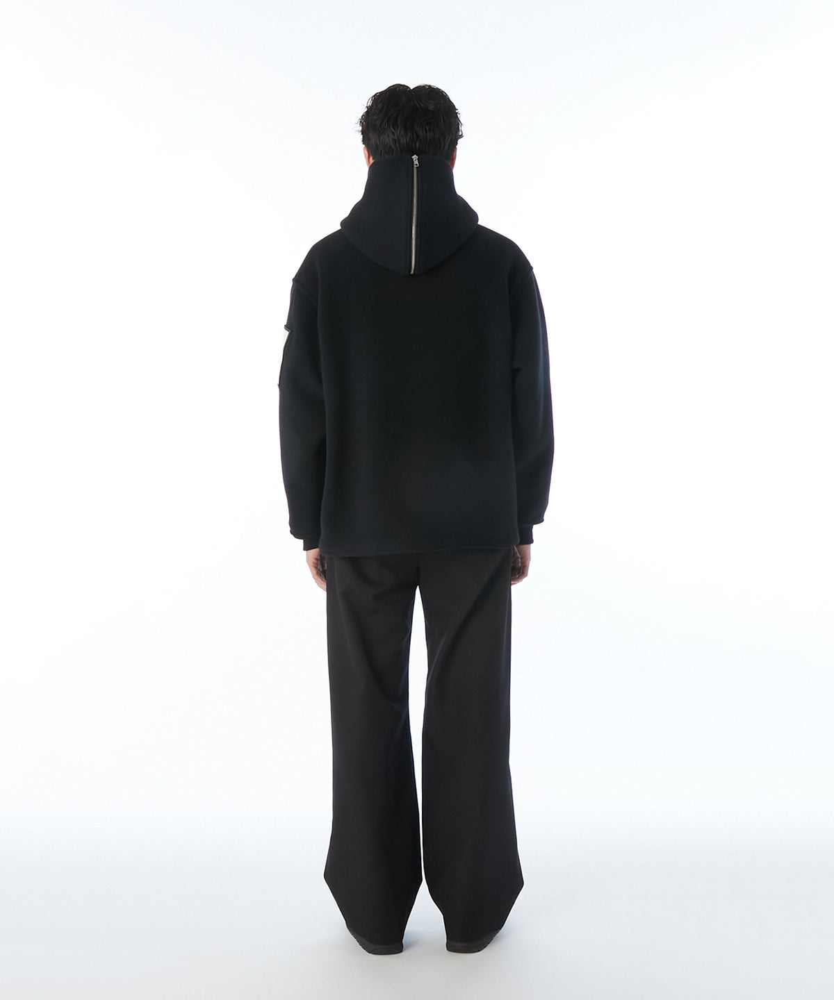 HOODED JACKET