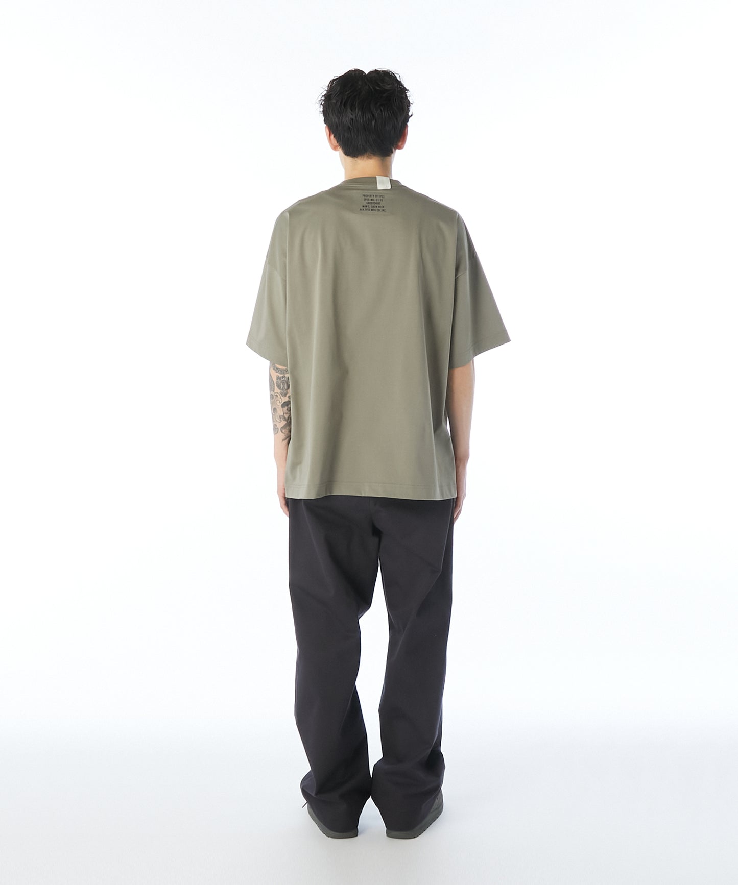T-SHIRT