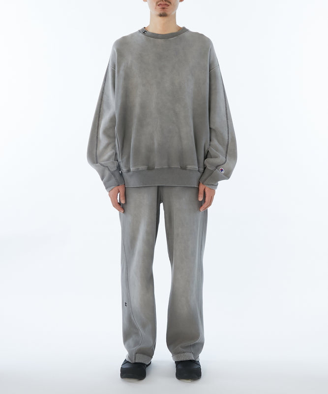 CREW NECK SWEATSHIRT