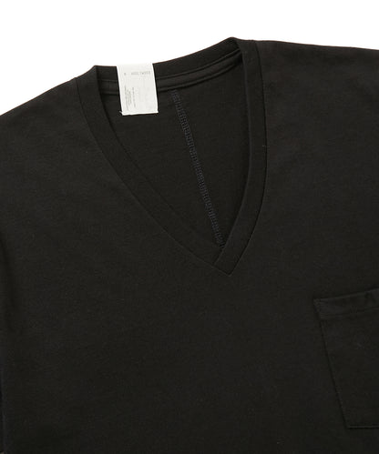 V NECK T-SHIRT