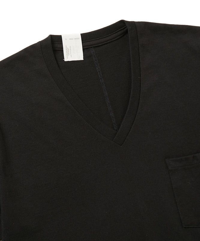 V NECK T-SHIRT