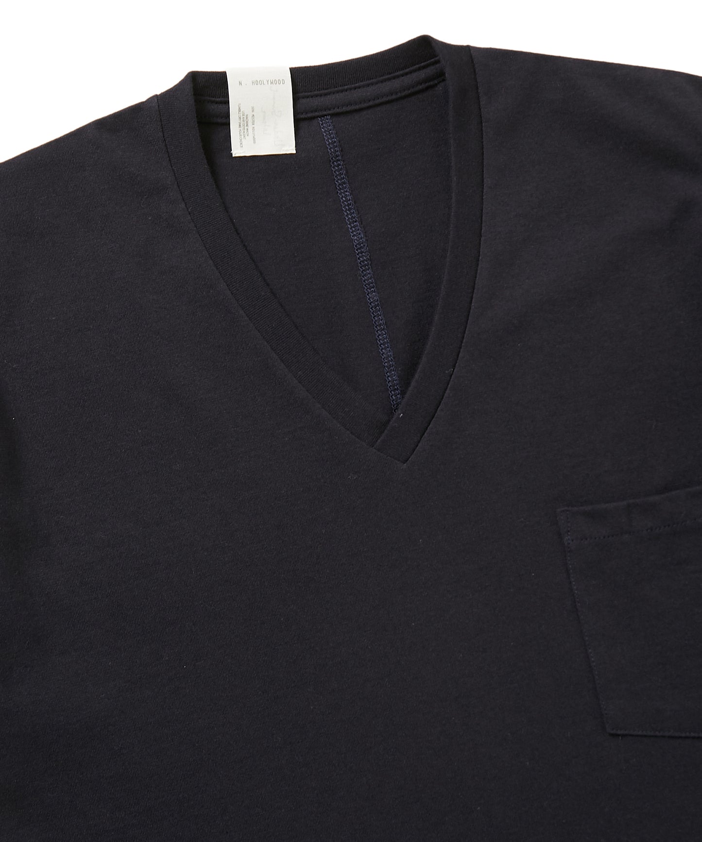 V NECK T-SHIRT