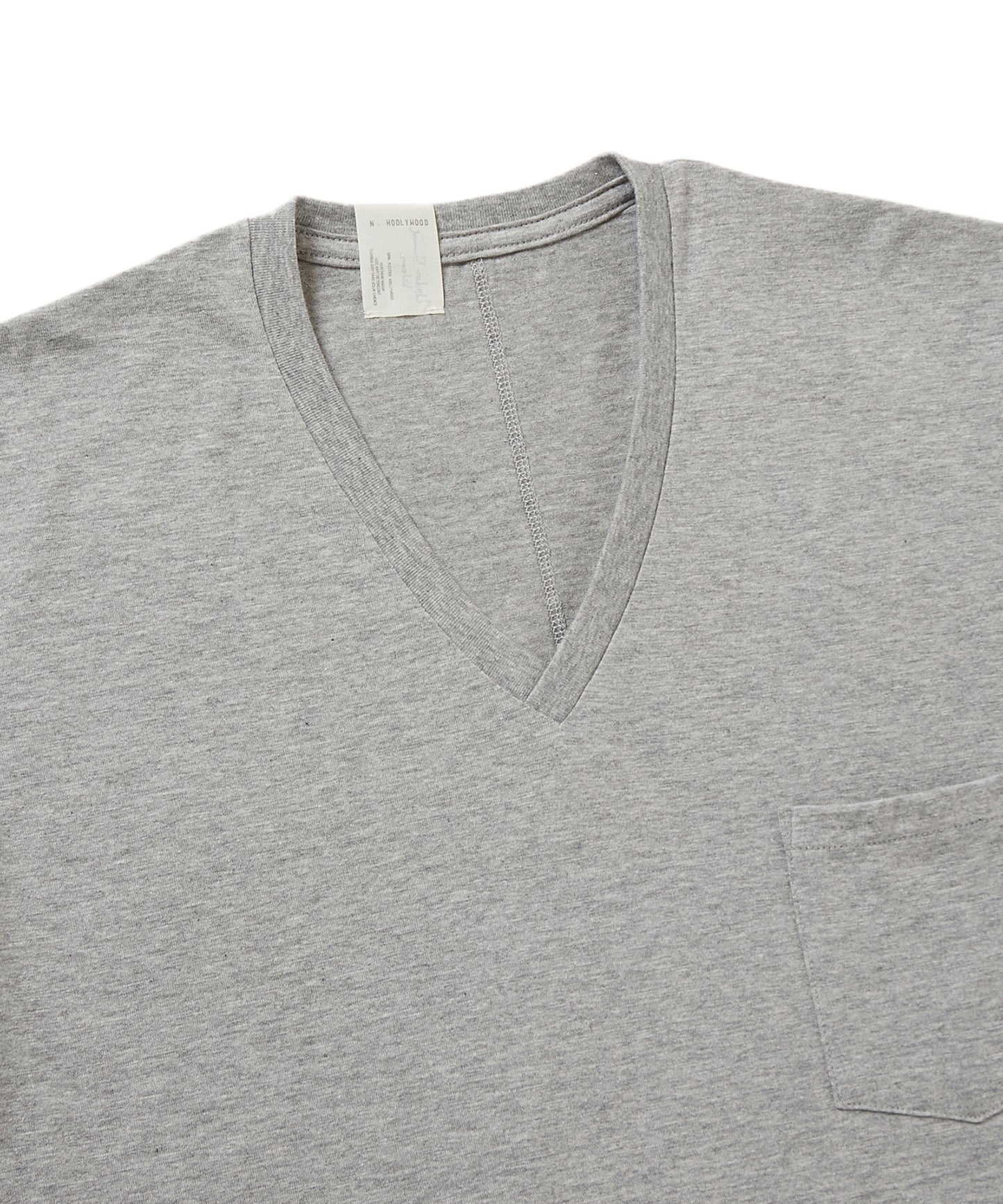 V NECK T-SHIRT
