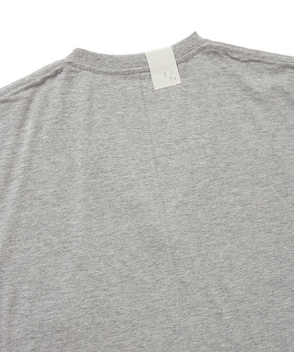 V NECK T-SHIRT