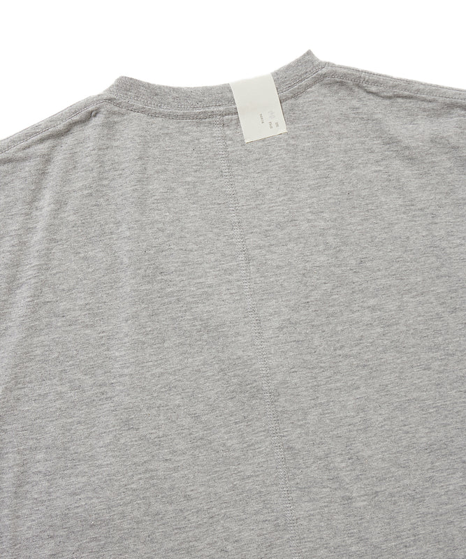 V NECK T-SHIRT