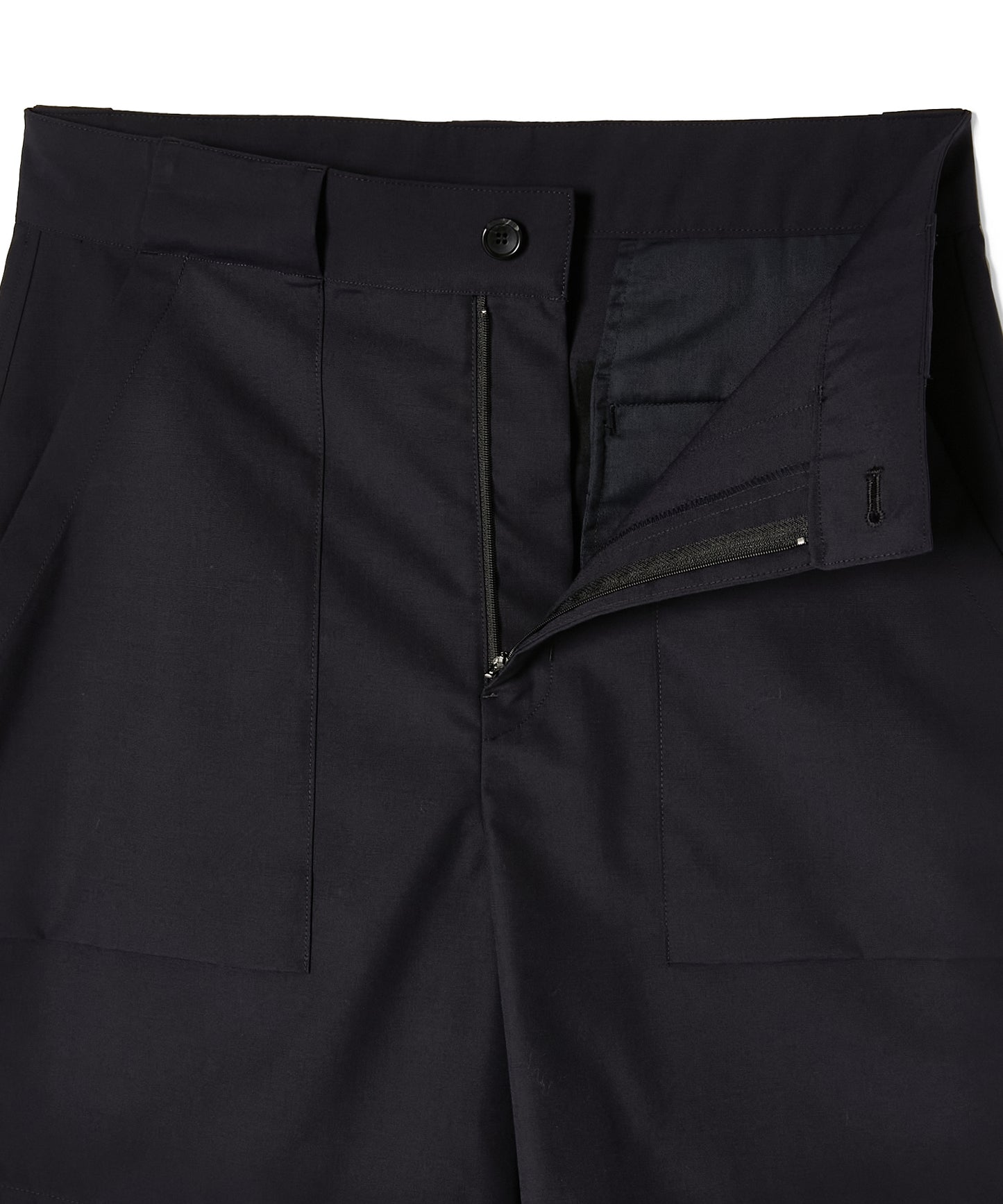 PATCH-POCKET HALF PANTS
