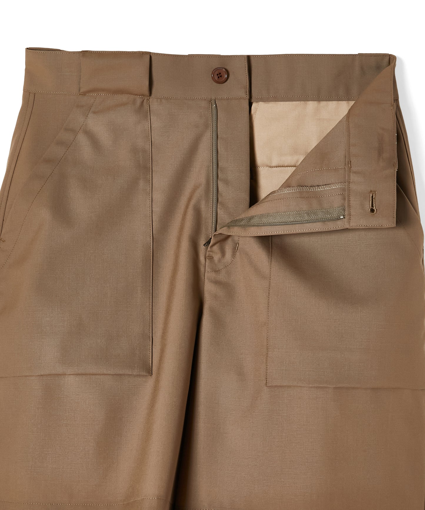 PATCH-POCKET HALF PANTS