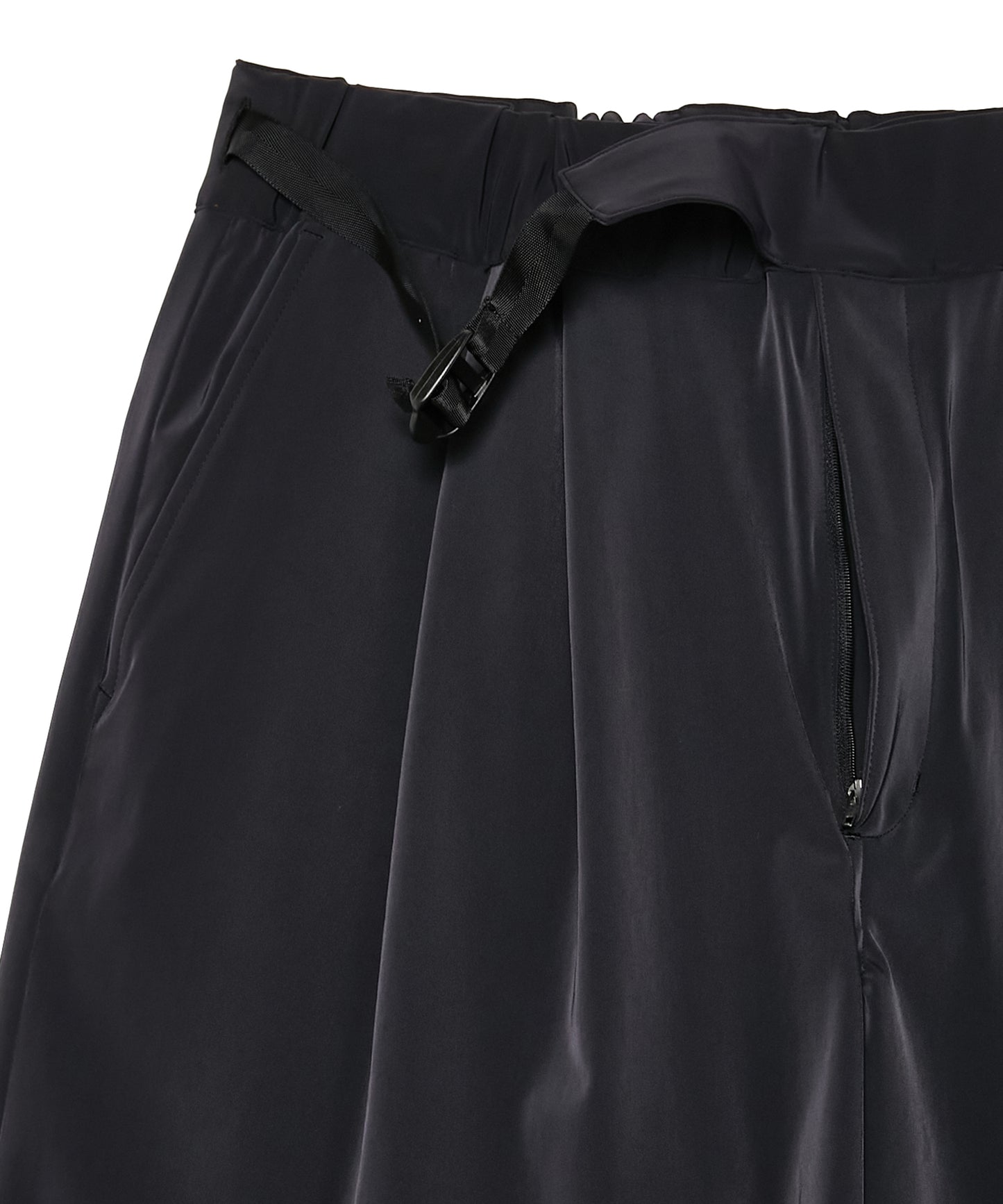 GURKHA EASY HALF PANTS