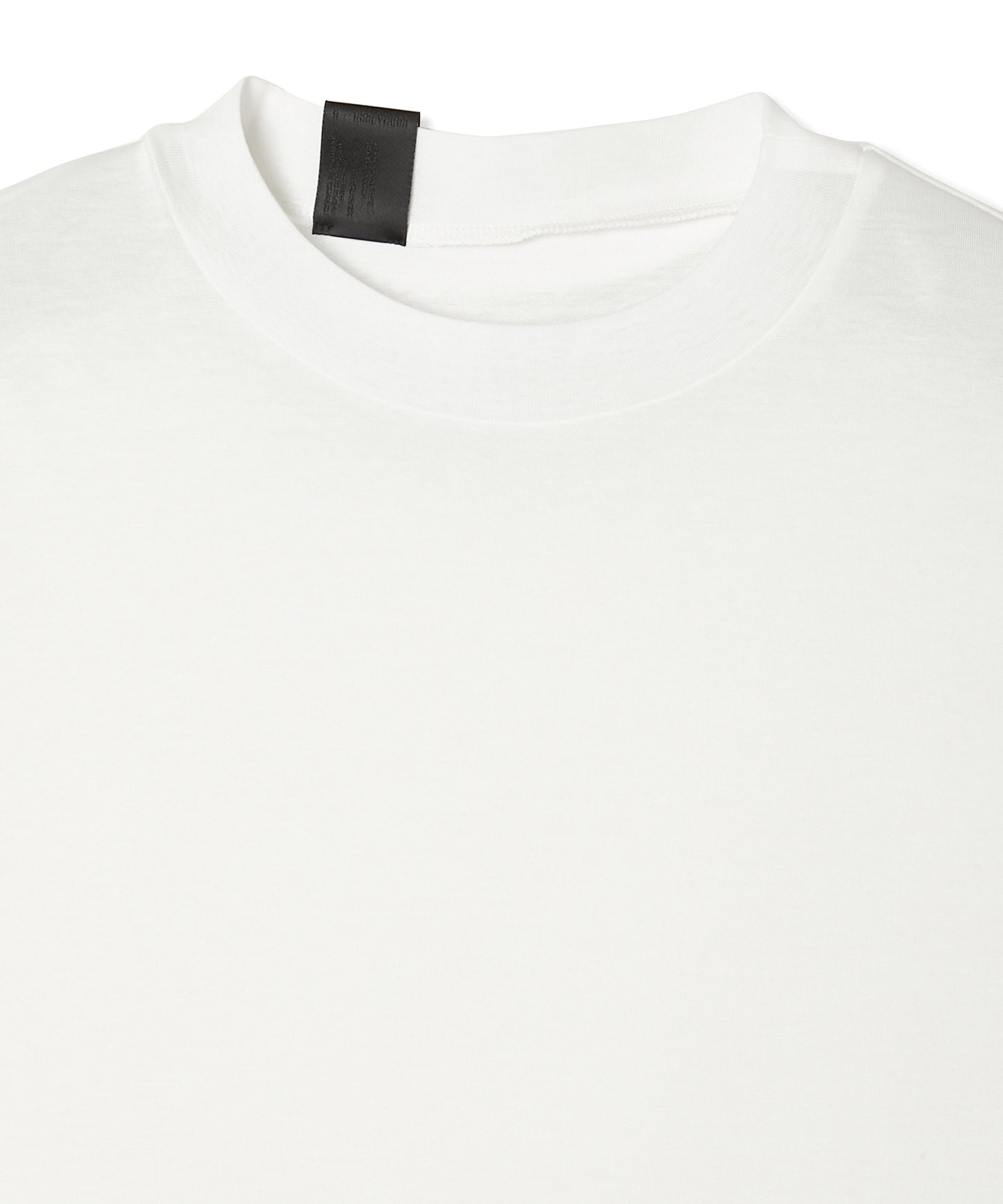 LONG SLEEVE T-SHIRT