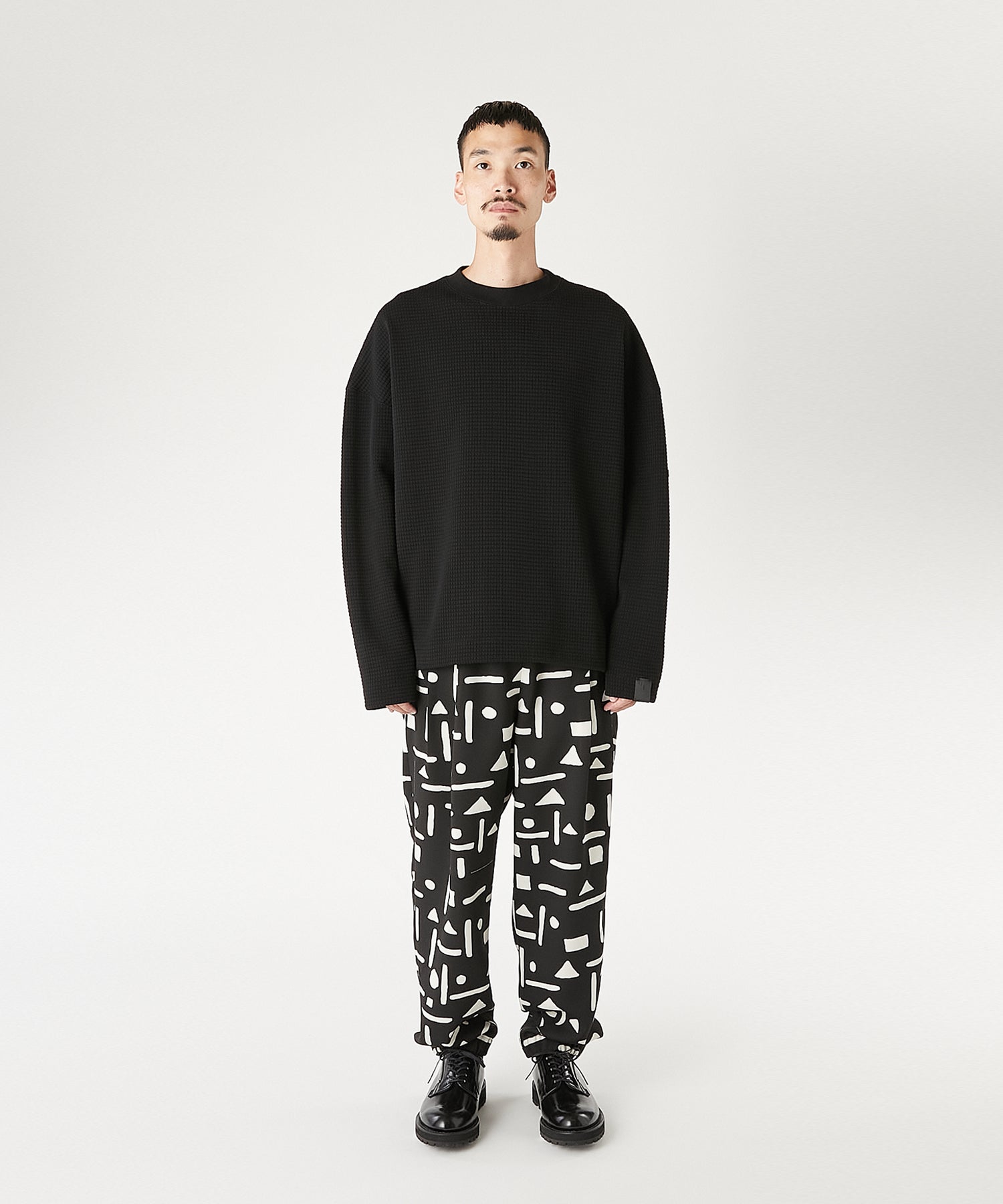 LONG SLEEVE T-SHIRT
