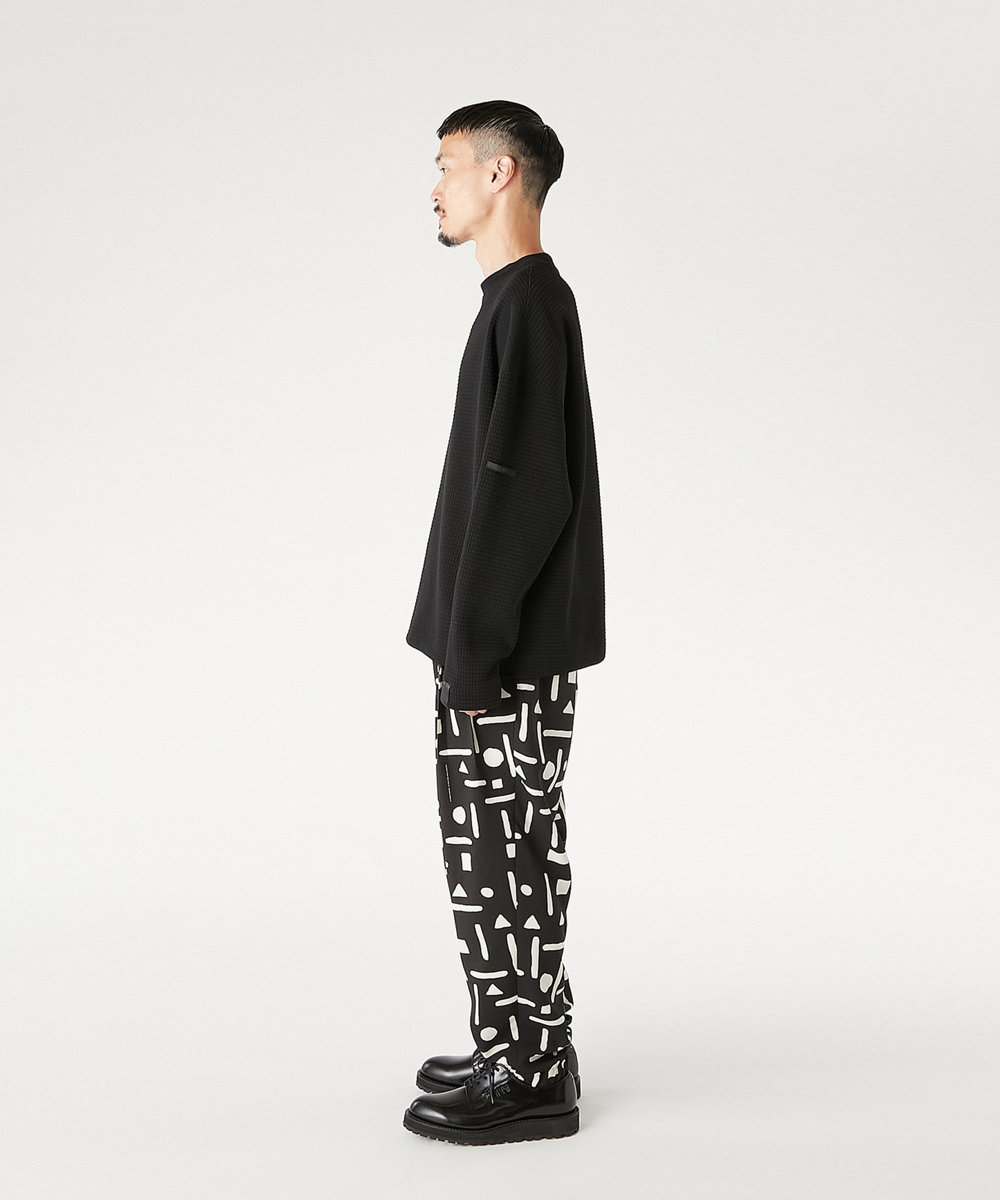LONG SLEEVE T-SHIRT