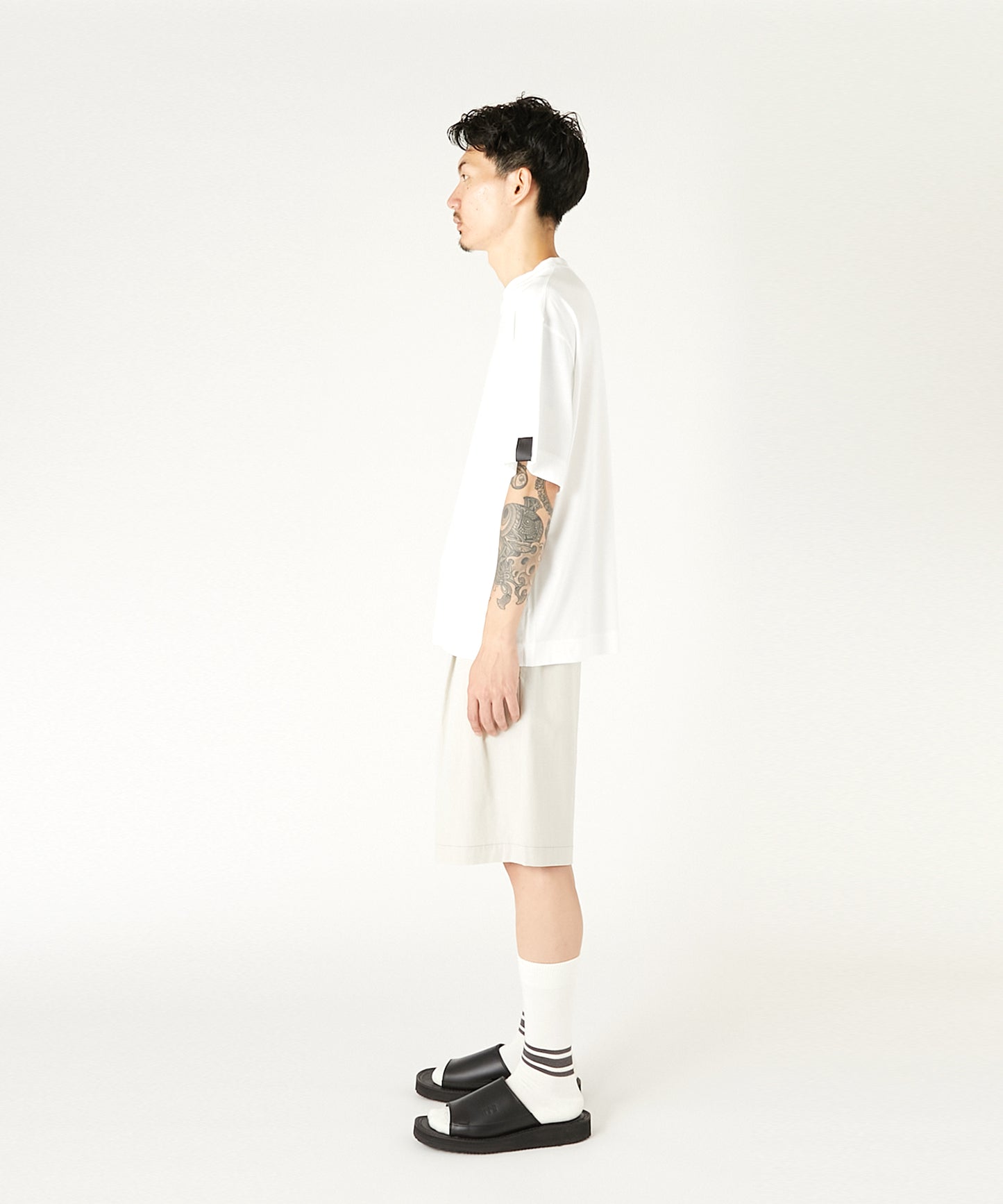 CREW NECK T-SHIRT