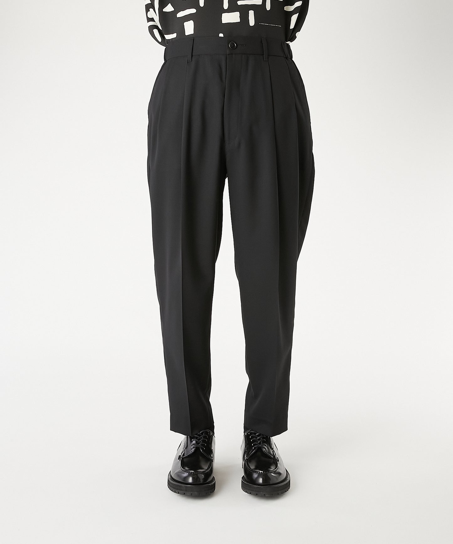 2TUCK TROUSERS