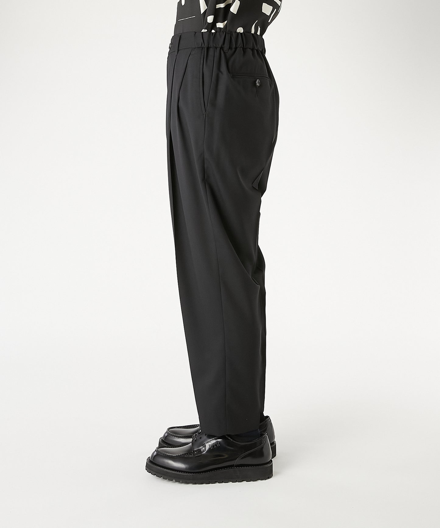 2TUCK TROUSERS