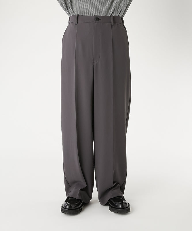 CENTER SEAM WIDE TROUSERS
