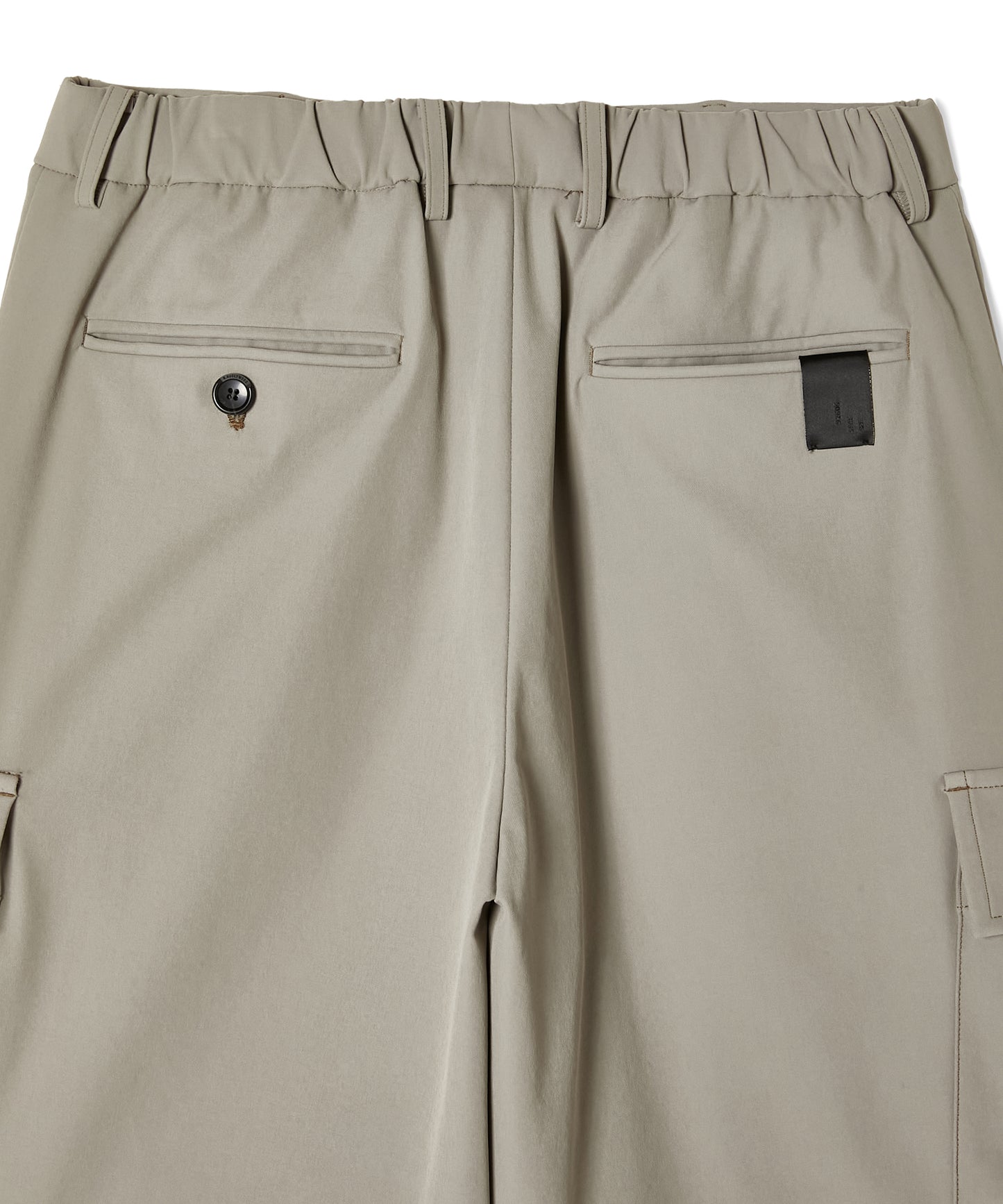 FLAP-POCKET HALF PANTS