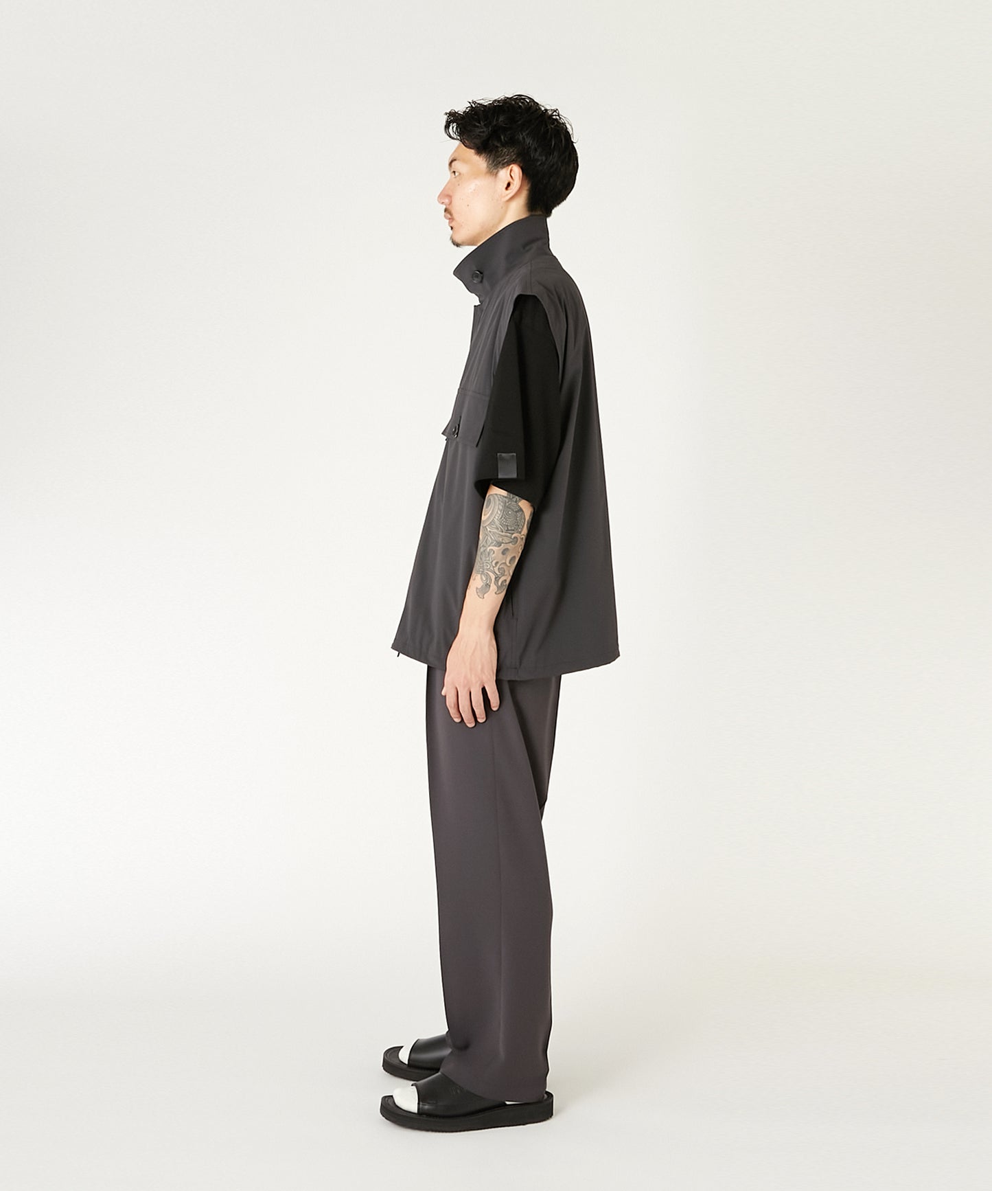 2 POCKETS VEST