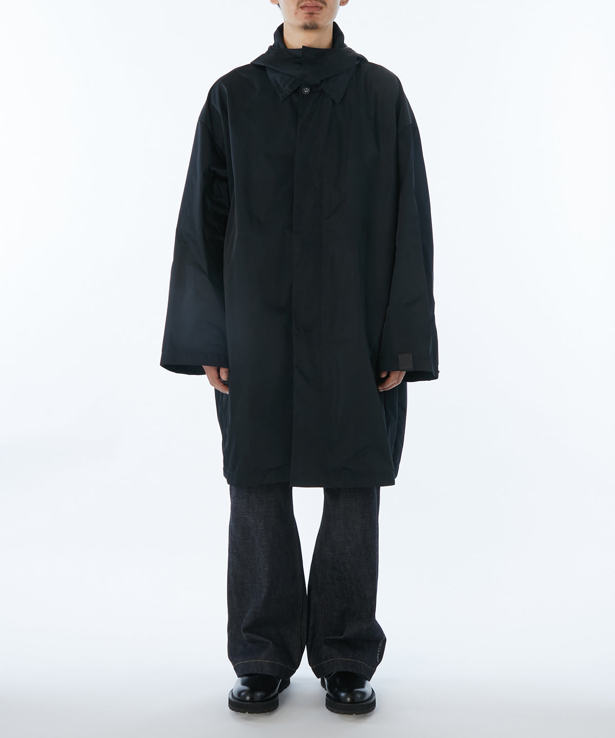 HOODED BALMACAAN COAT