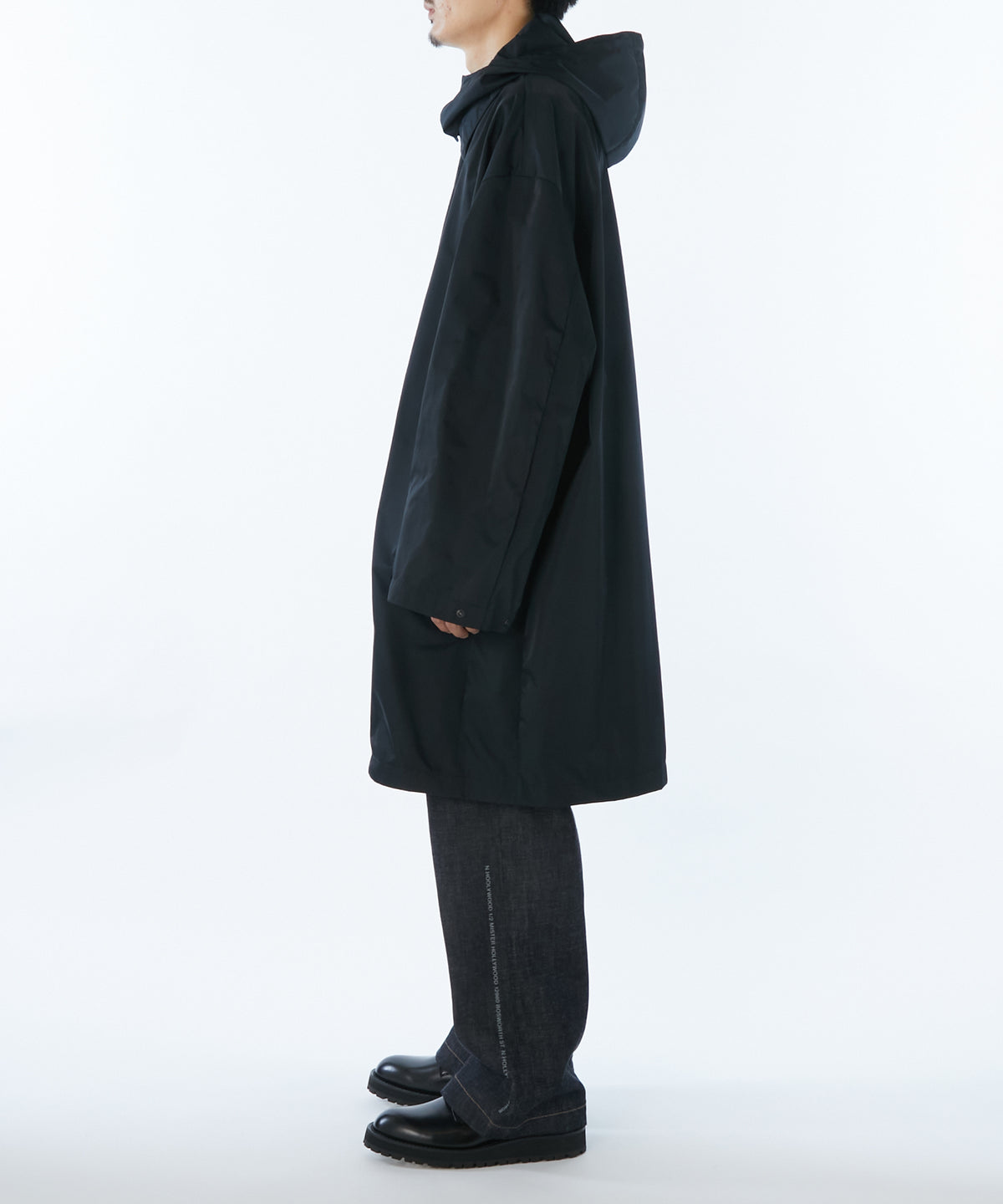 HOODED BALMACAAN COAT
