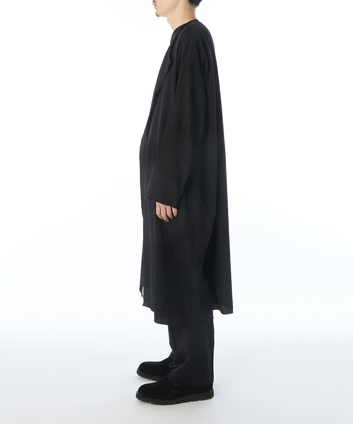 NO-COLLAR  COAT