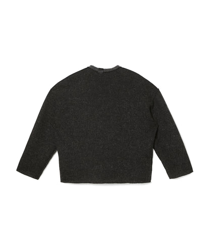 REVERSIBLE V-NECK KNIT PULLOVER