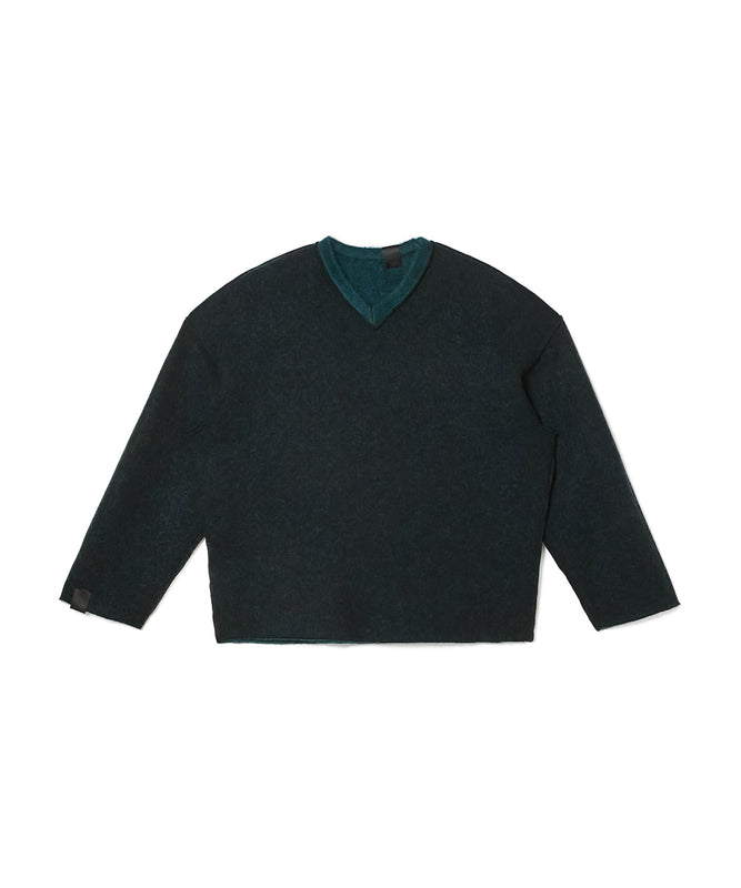 REVERSIBLE V-NECK KNIT PULLOVER