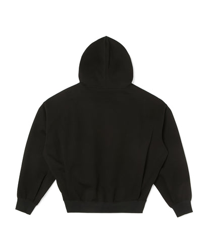 HOODED SWEATSHIRT
