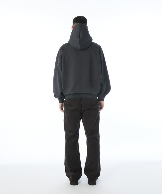 HOODED SWEATSHIRT