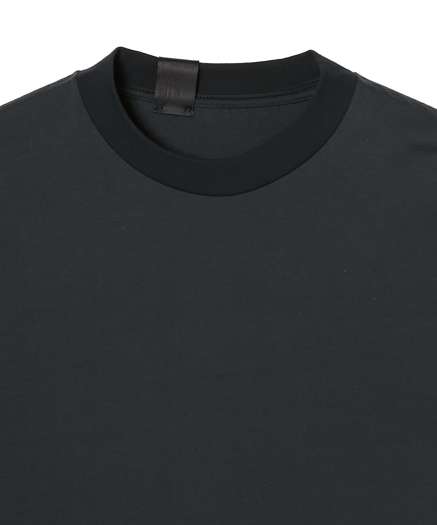 LONGSLEEVE T-SHIRT