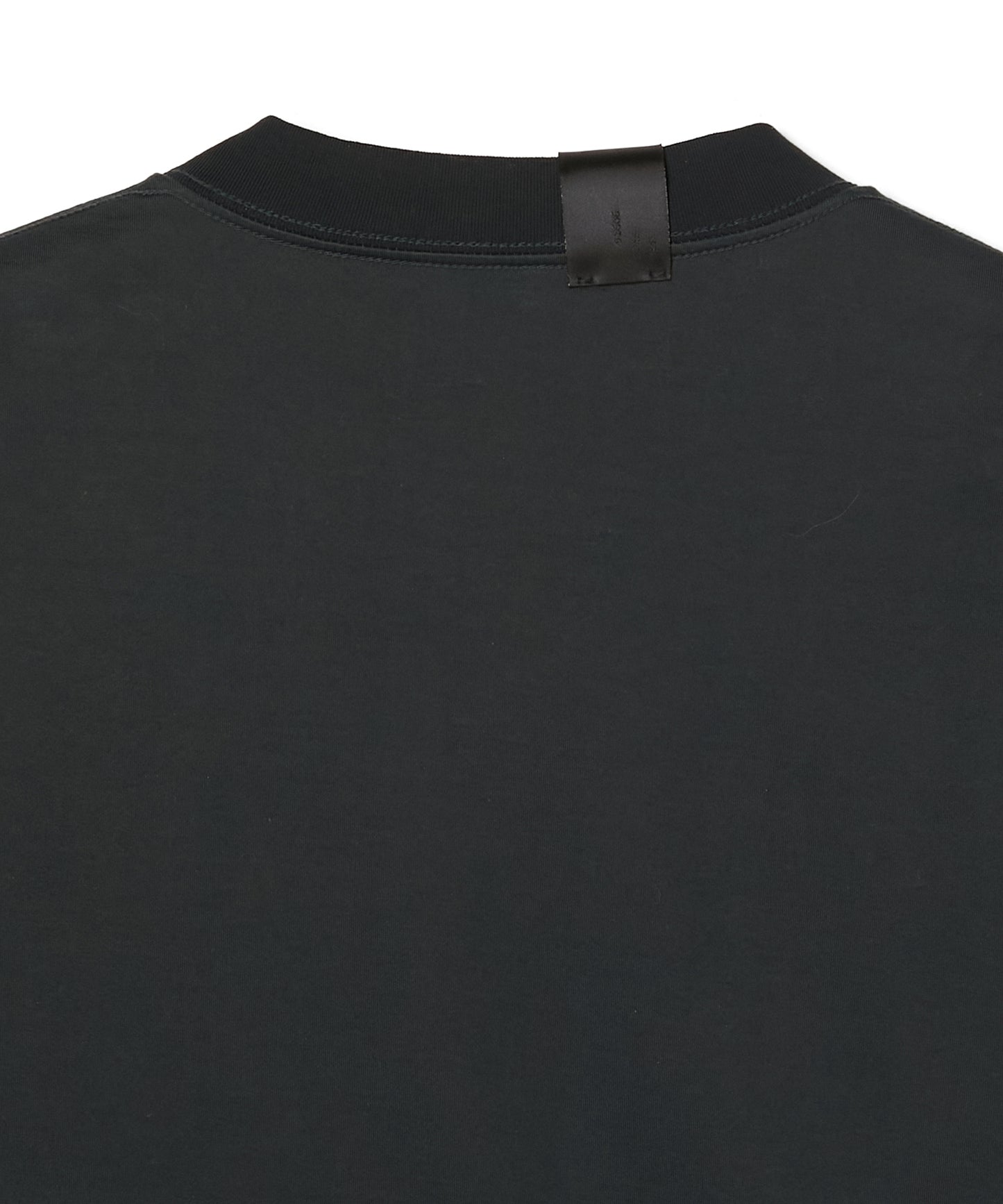 LONGSLEEVE T-SHIRT