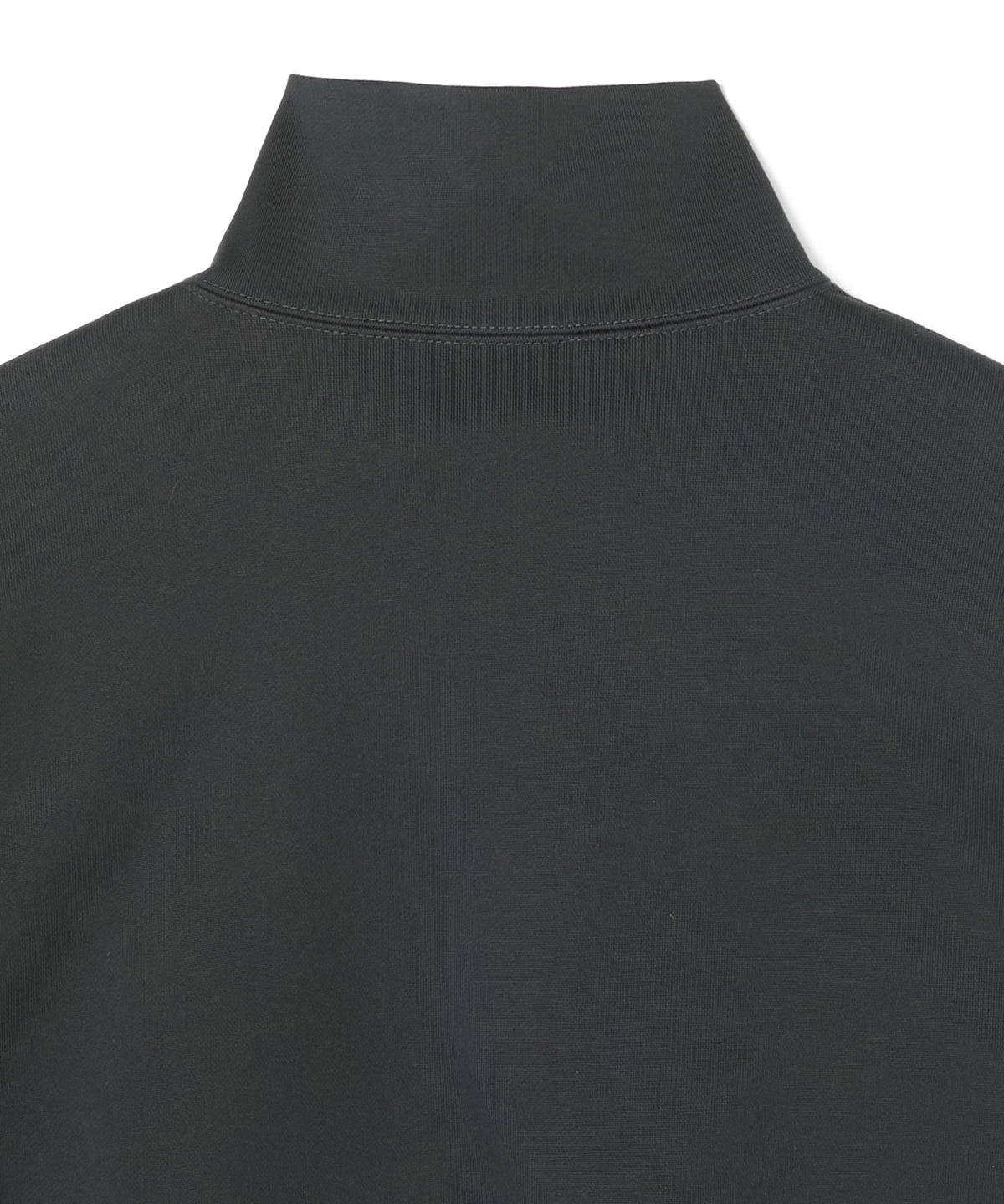 HALF ZIP SWEATSHIRT
