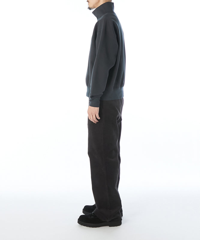 HALF ZIP SWEATSHIRT