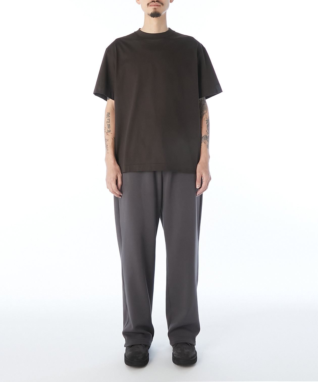 CREW NECK T-SHIRT