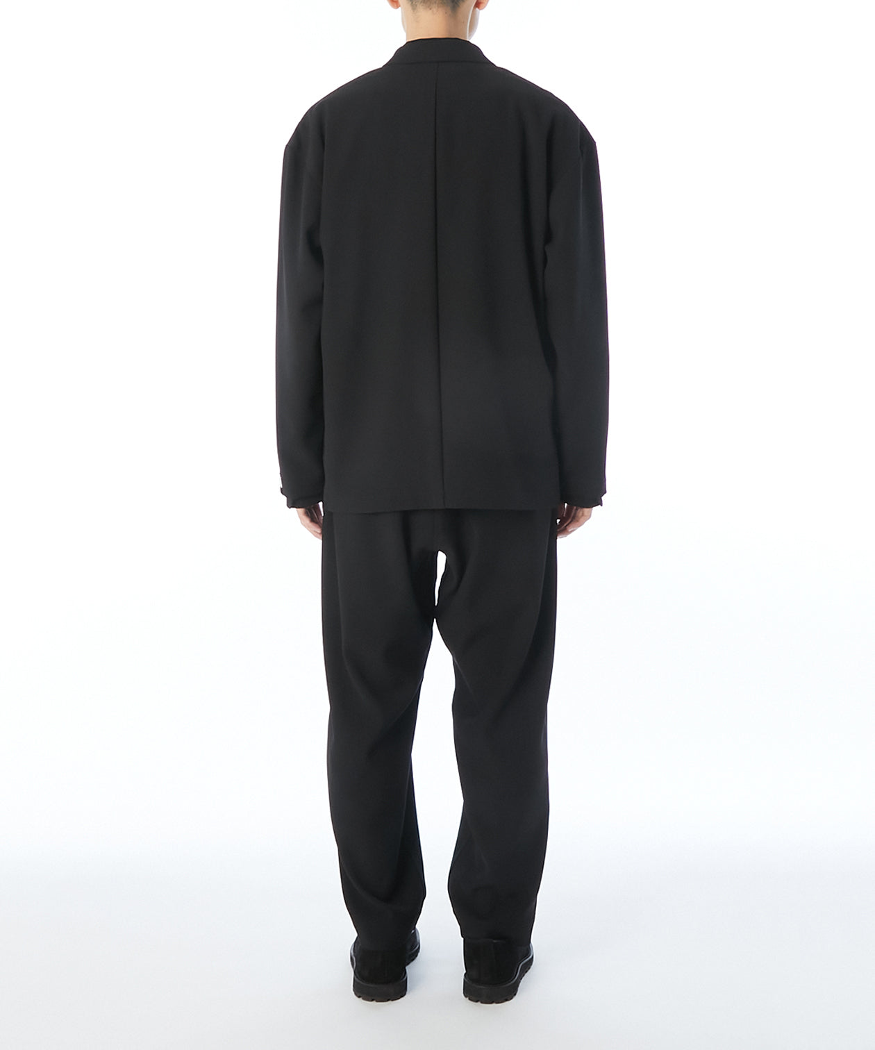 TAILORED JACKET