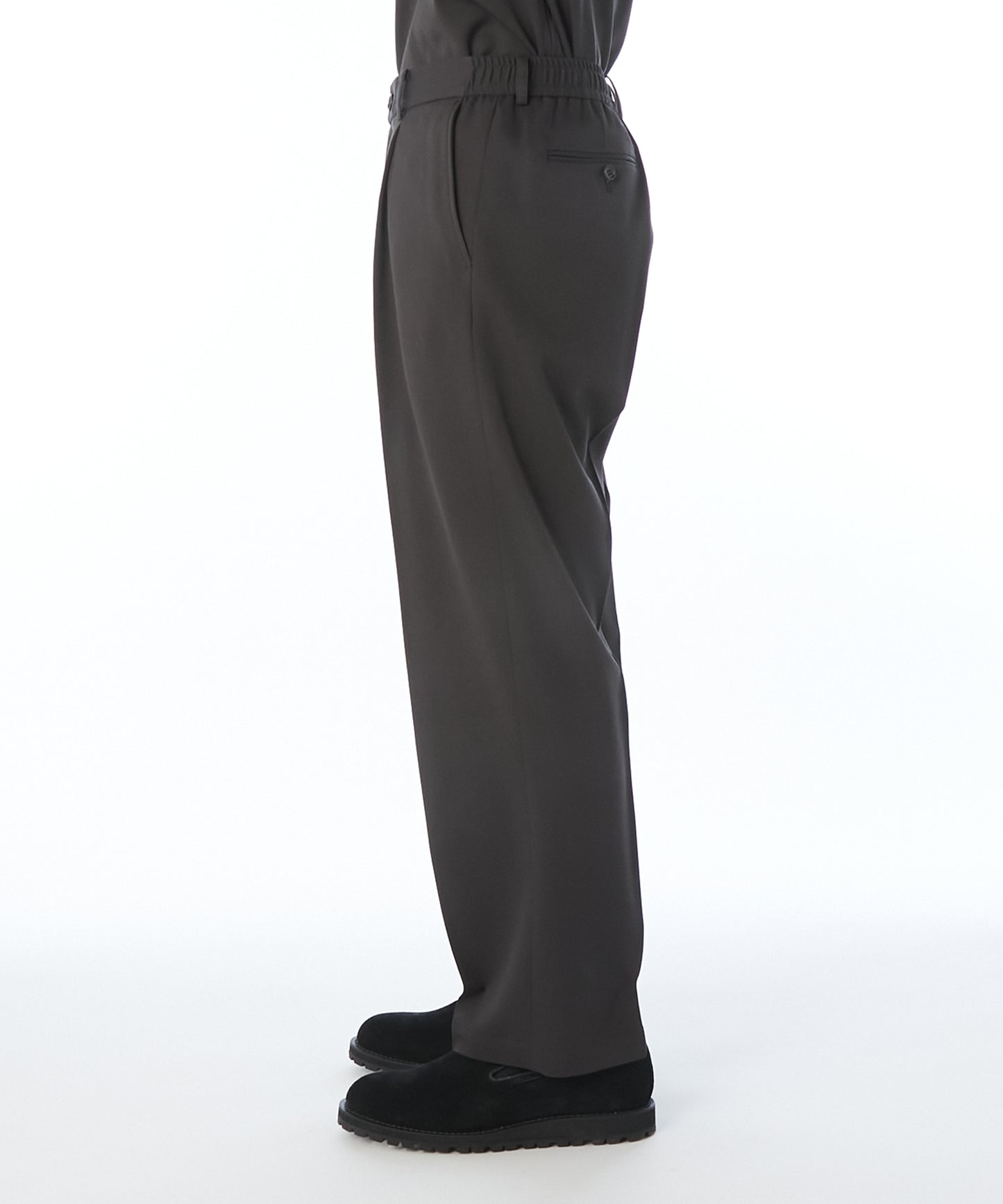 1TUCK TROUSERS