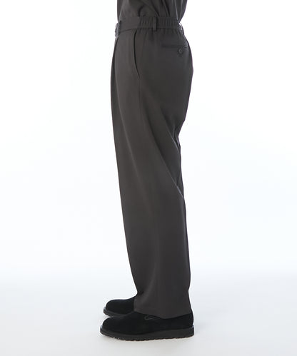 1TUCK TROUSERS