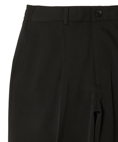1TUCK TROUSERS