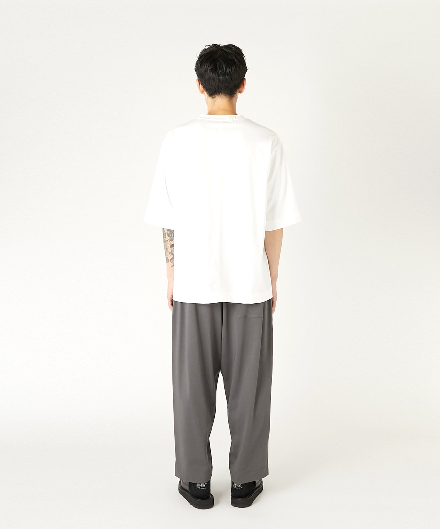 CREW NECK HALF SLEEVE
