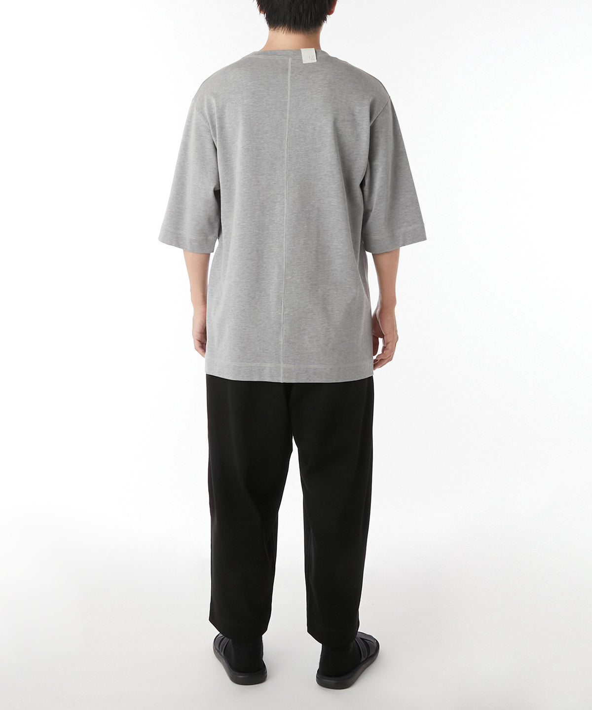 CREW NECK HALF SLEEVE T-SHIRT