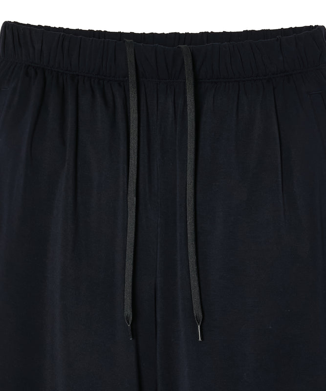 WIDE RELAX SHORTS