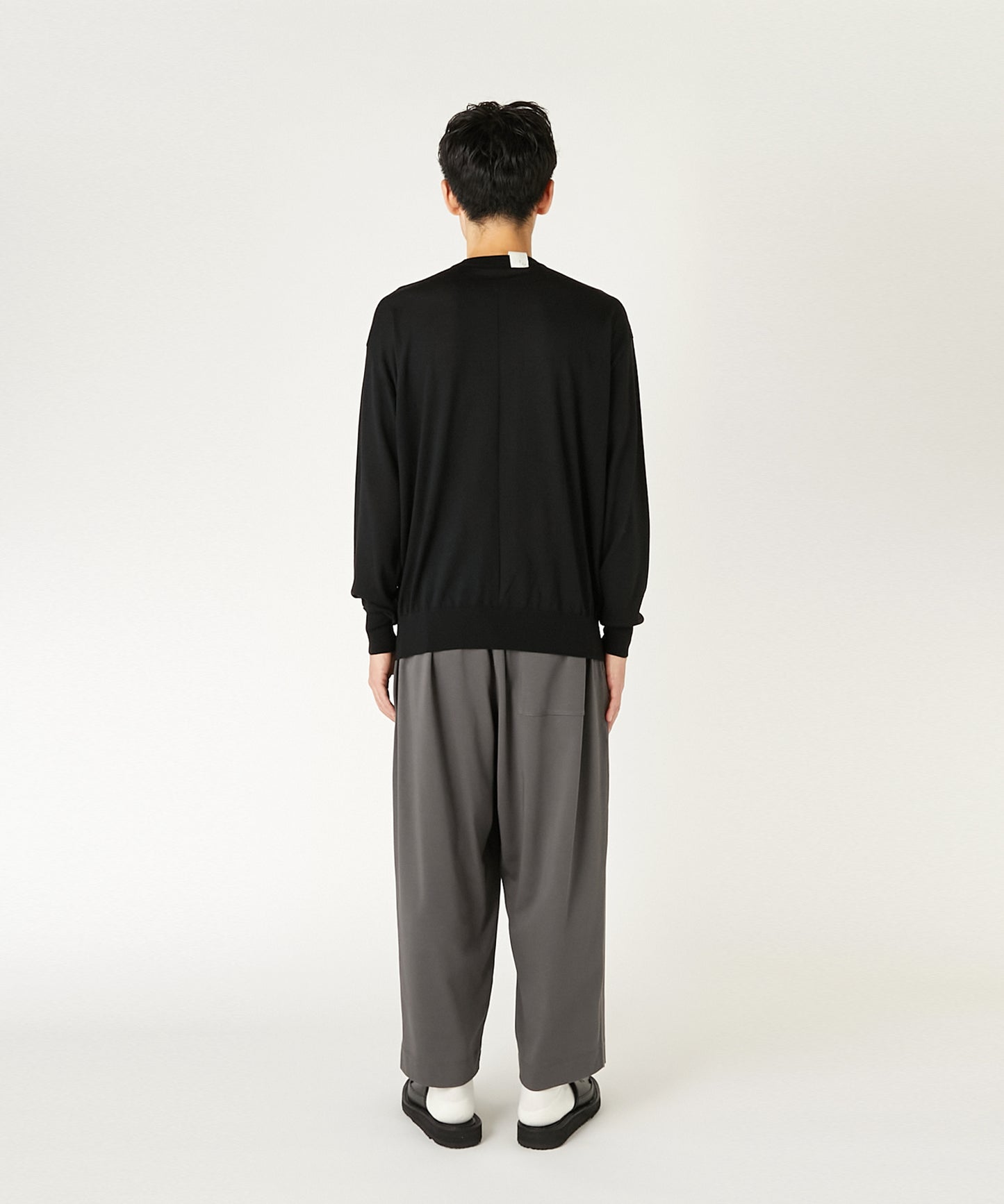 LONG SLEEVE KNIT